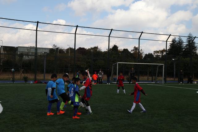 首钢三分球22投仅1中 解立彬：整个联赛都罕见